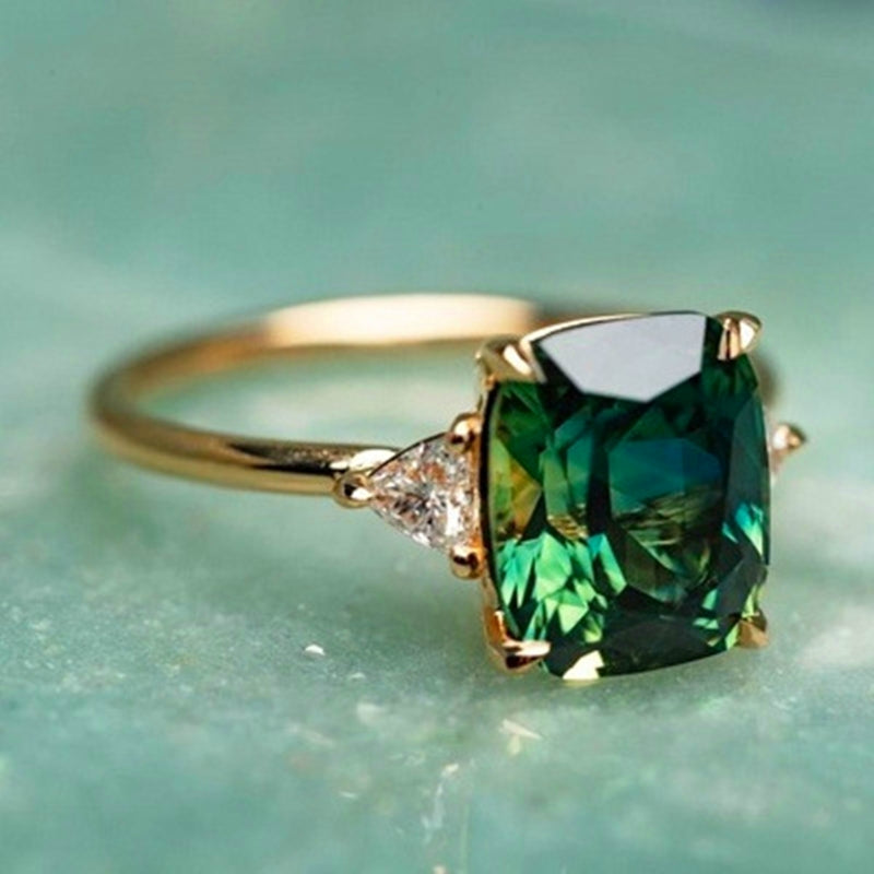 Anello con Zirconio Verde in Oro