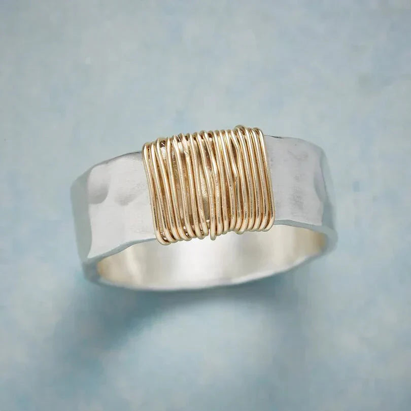 Anello in Fil Dorato Boho