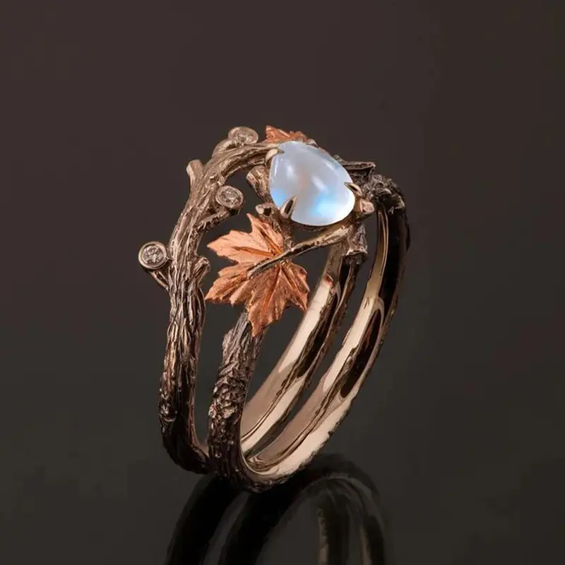 Anello in Pietra di Luna Naturale