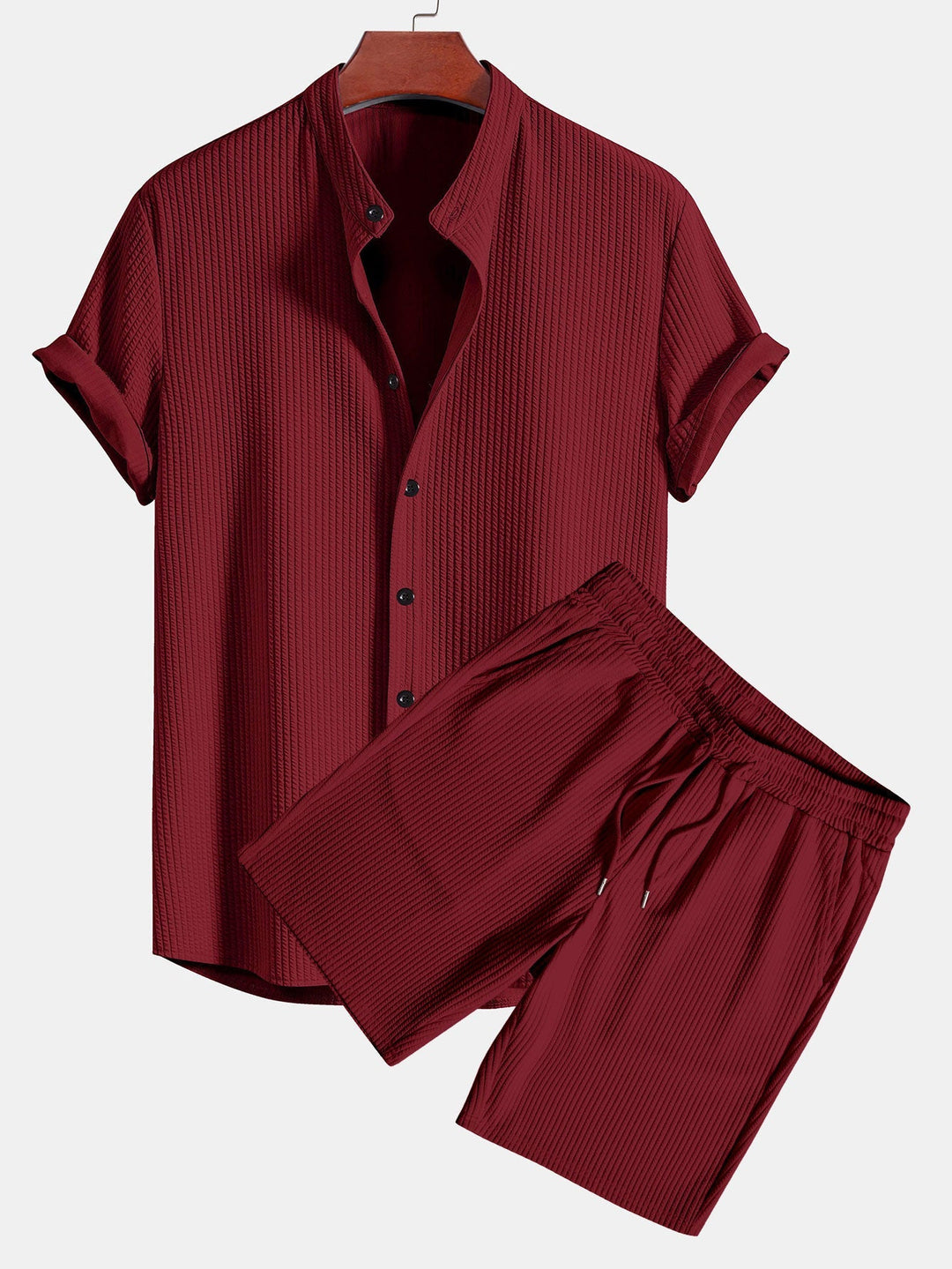 Camicia e pantaloni corti con colletto a coste muscolari