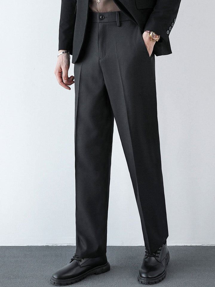 Pantaloni a taglio regolare