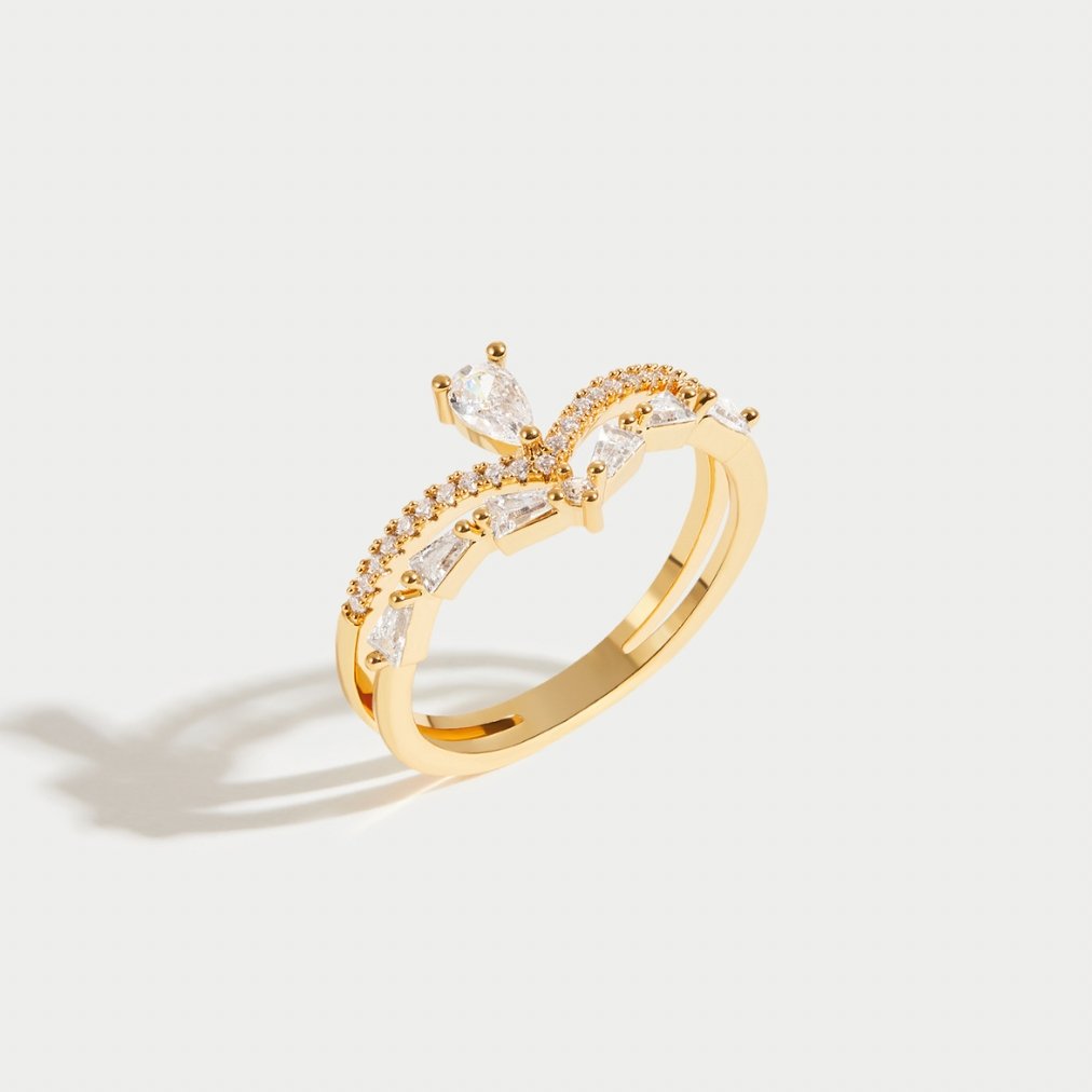 Aura - Anello in cristallo elegante
