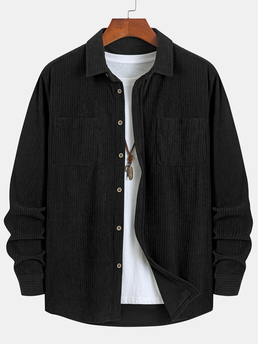 Camicia a maniche lunghe in velluto a coste con tasca e bottoni