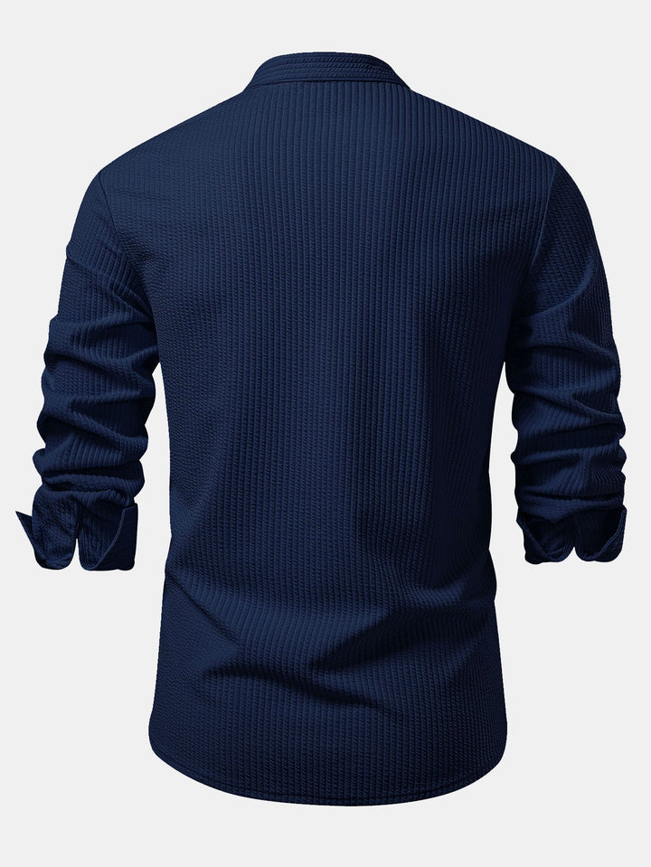 Camicia a coste con colletto alto, taglio muscolare, maniche lunghe