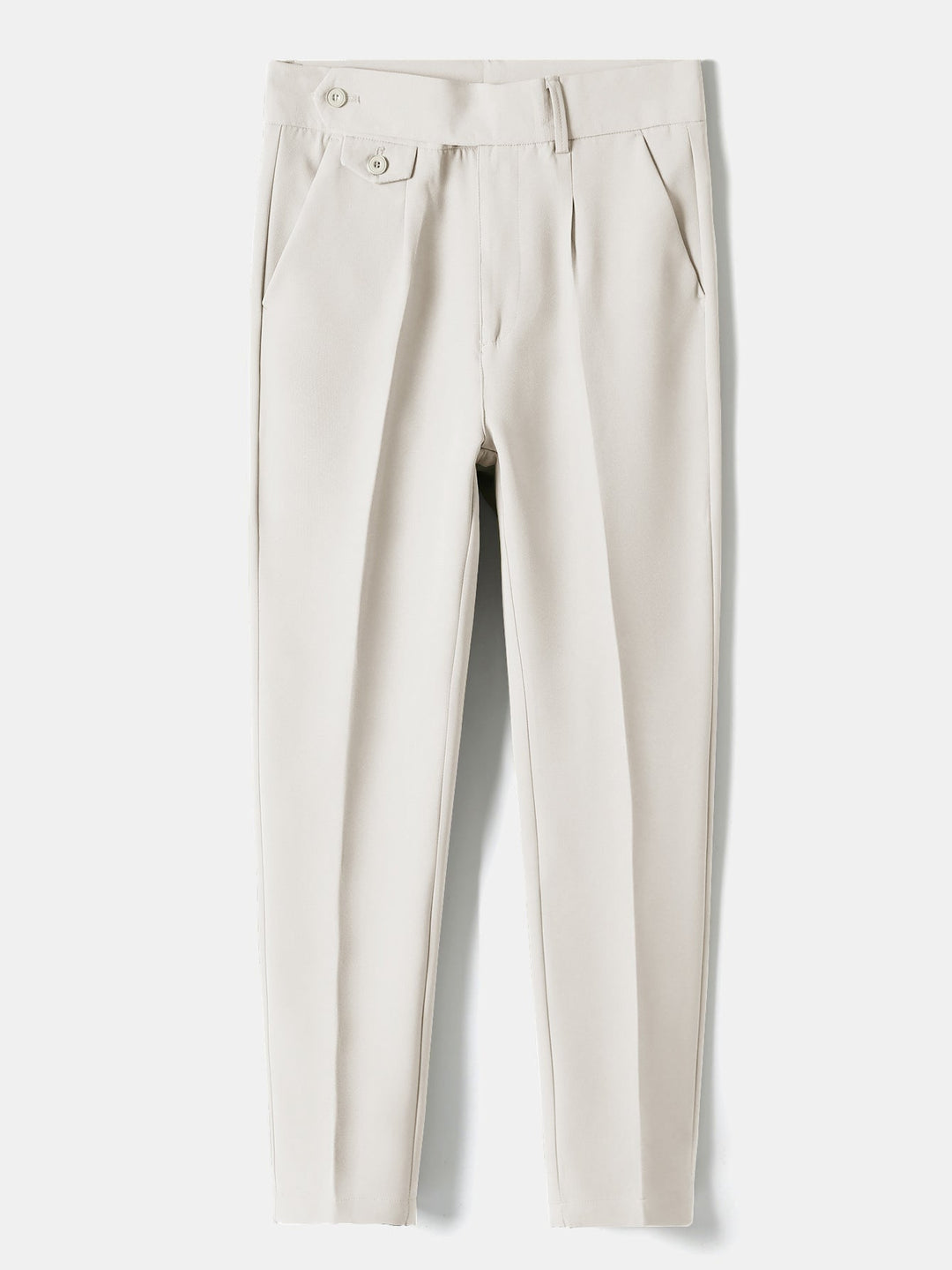 Pantaloni slim fit a gamba affusolata corti
