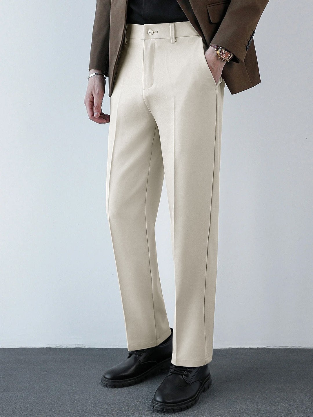 Pantaloni a taglio regolare