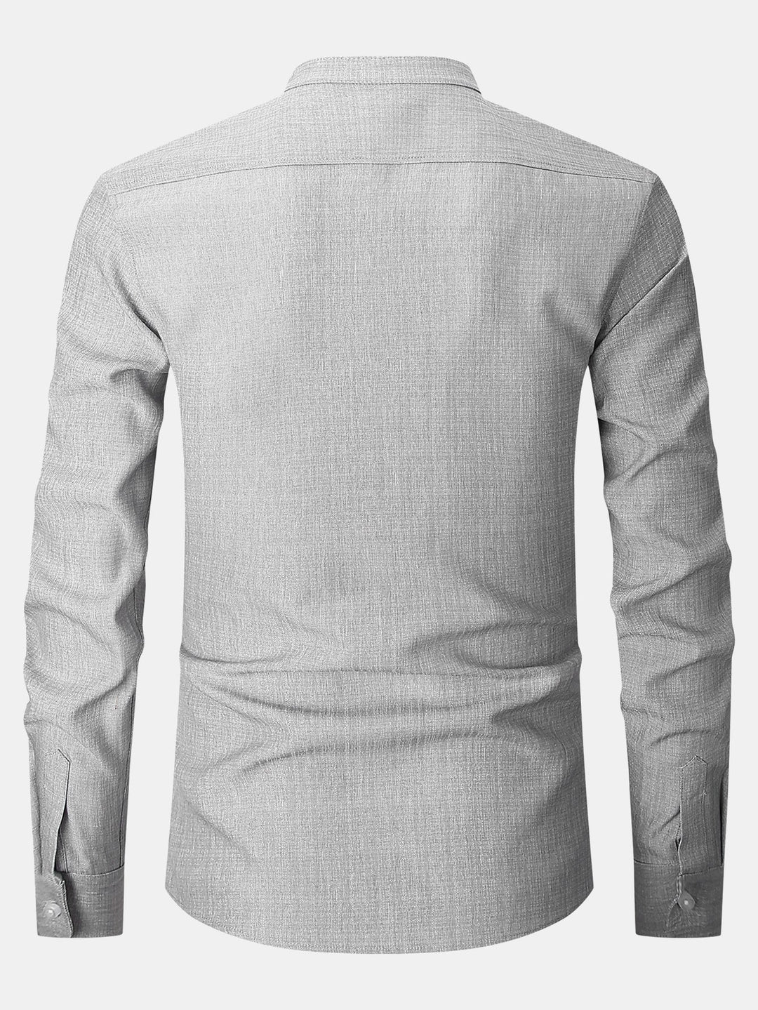 Camicia strutturata con colletto alto e maniche lunghe