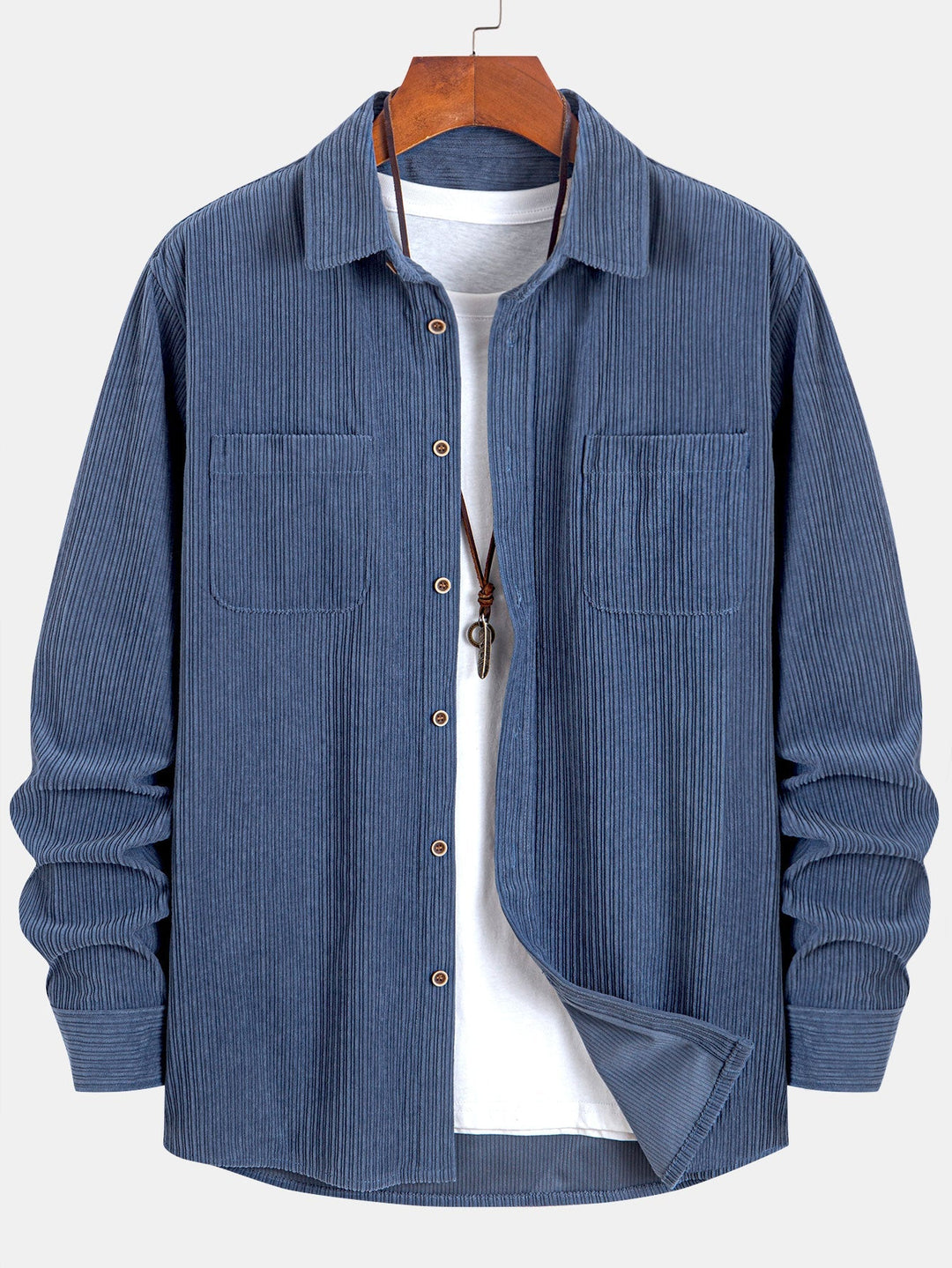 Camicia a maniche lunghe in velluto a coste con tasca e bottoni