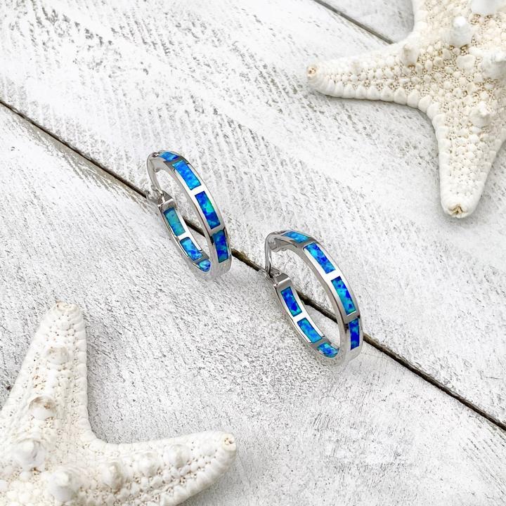 Orecchini di lusso in argento e opale ispirati all'oceano