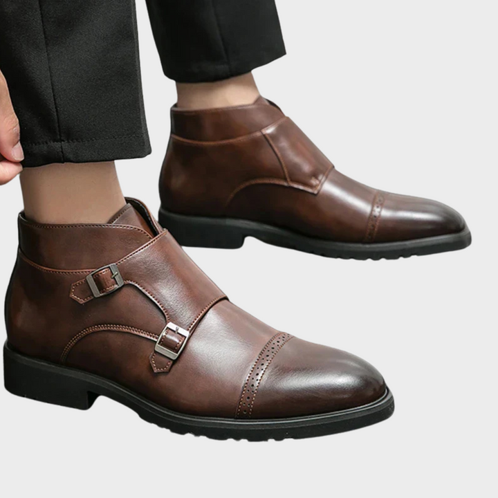 Parker | Stivali a Doppia Fibbia in Pelle Sintetica