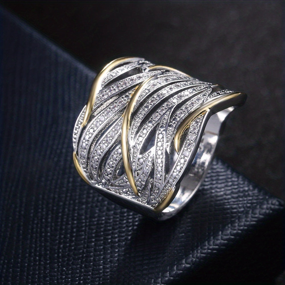 Anello torciglione elegante a più strati