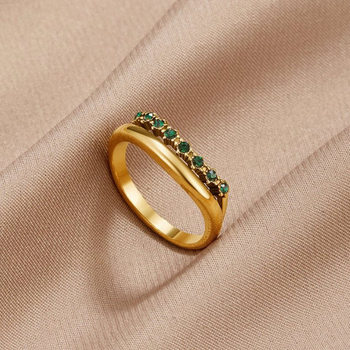 Mary - Anello sovrapposto in verde smeraldo