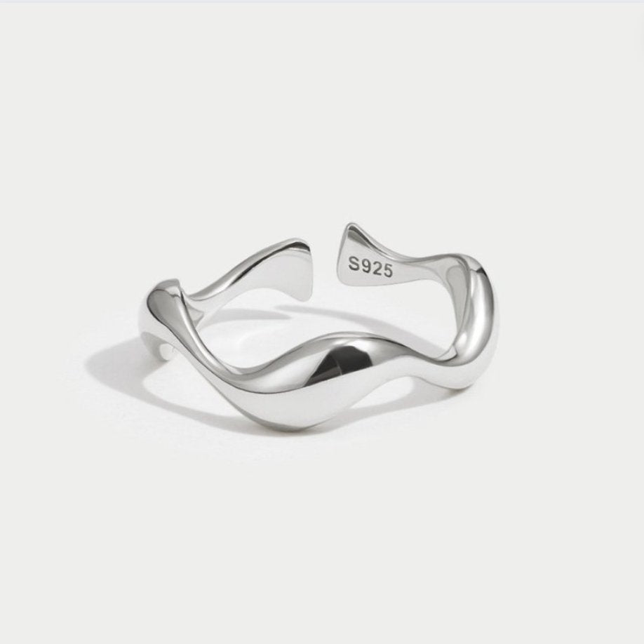 Anello onda in argento