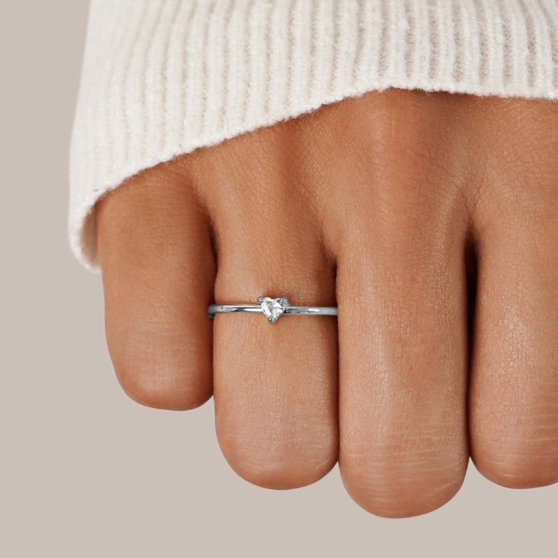 'Kleine Liebe' Anello in cristallo a forma di cuore