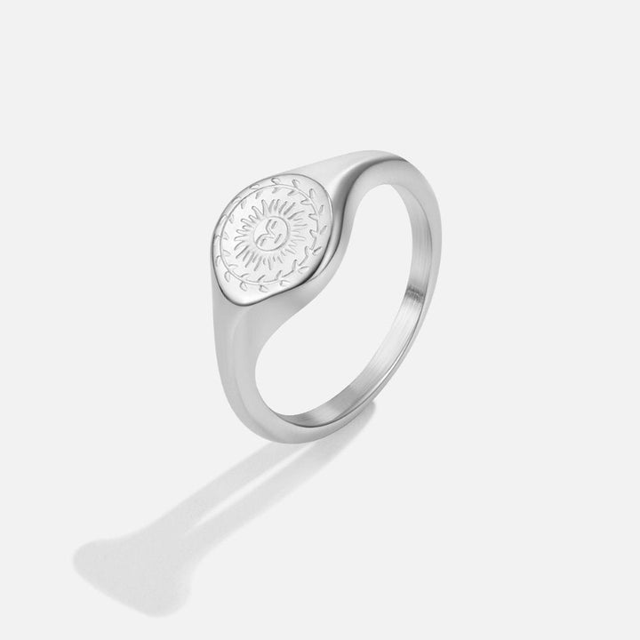 Anello d'oro per il solstizio d'estate