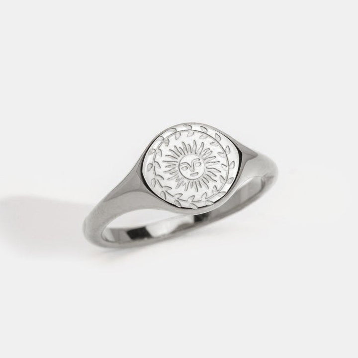 Anello d'oro per il solstizio d'estate